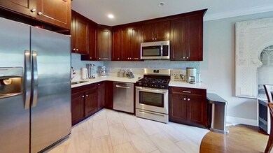 48 Quarry St unit 48, Quincy, MA 02169 - photo 4