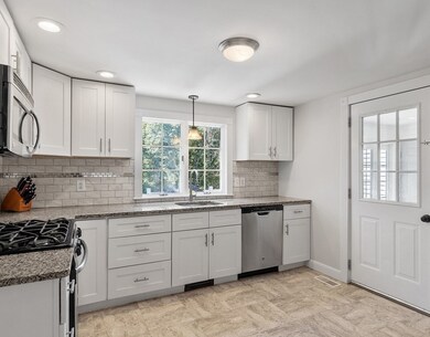 169 Tahattawan Rd, Littleton, MA 01460 - photo 6