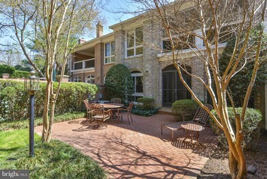 8319 Turnberry Ct, Potomac, MD 20854 - photo 2