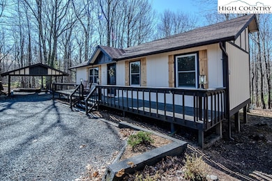 Beautiful mountain home with easy access.