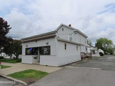 16-18 E Hoosac St, Adams, MA 01220 - photo 4