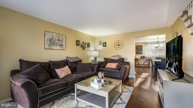 1044 Brookwood Ln, Glenolden, PA 19036 - photo 4