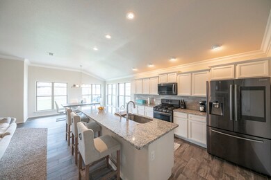 907 E 92nd St, Odessa, TX 79765 - photo 6