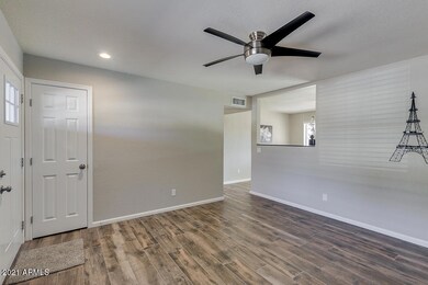 4661 E Greenway St, Mesa, AZ 85205 - photo 4