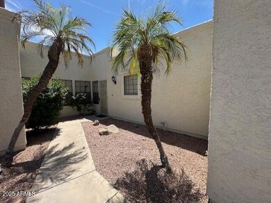 1855 E Sunburst Ln, Tempe, AZ 85284 - photo 3