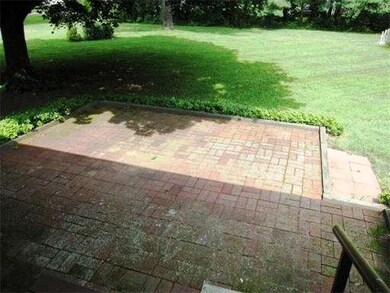 51 Hillcrest Dr, Bernardston, MA 01337 - photo 4