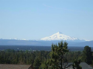 2438 SW 43rd St, Redmond, OR 97756 - photo 2