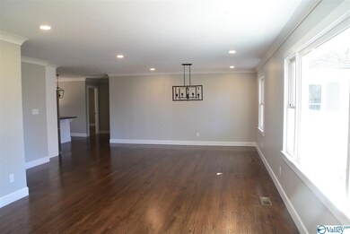 328 Riley Cir, Gadsden, AL 35901 - photo 5