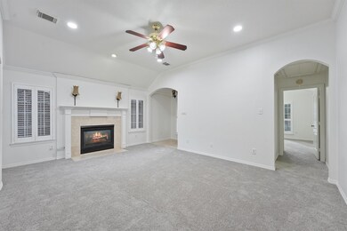 403 Pine Creek Dr, Friendswood, TX 77546 - photo 5