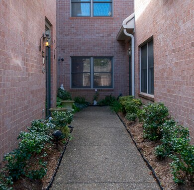 entry view