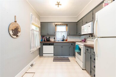 230 E Webster St, Osceola, IA 50213 - photo 5