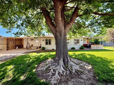 719 N Sullivan St, Ulysses, KS 67880 - photo 5