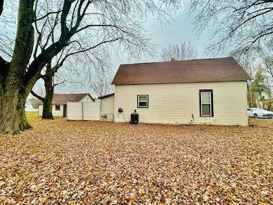 6 S Main St, Roachdale, IN 46172 - photo 5