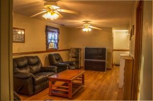 thumbnail_Basement