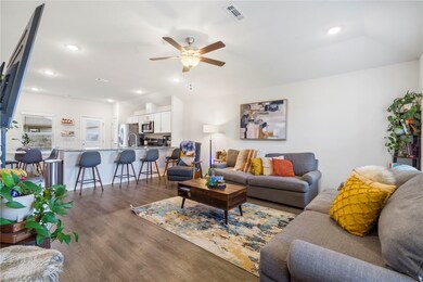 956 E Starling St, Fayetteville, AR 72701 - photo 6