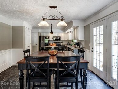 402 Day Lily Dr unit 35, Leicester, NC 28748 - photo 7