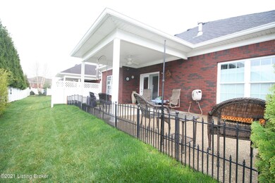 210 Popes Creek Ln, Mount Washington, KY 40047 - photo 5