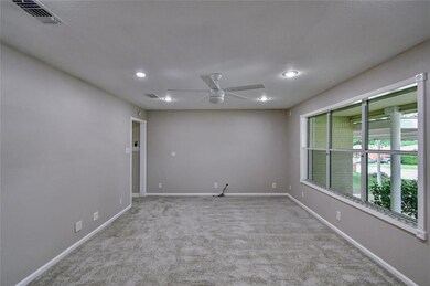 512 Crandle Dr, Fort Worth, TX 76108 - photo 4