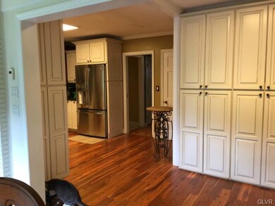 414 N 28th St unit 418, Allentown, PA 18104 - photo 6