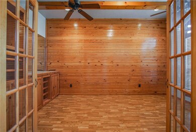 FORMAL DINING