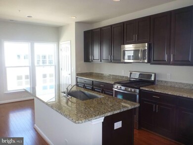 2994 Rittenhouse Cir, Fairfax, VA 22031 - photo 5