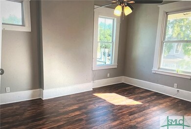 512 W 39th St, Savannah, GA 31415 - photo 5