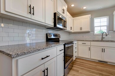 713 Glenwood (16)