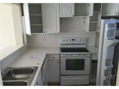 8374 SW 152nd Ave unit 51, Miami, FL 33193 - photo 2