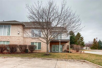 1412 NW 141st St unit 12, Clive, IA 50325 - photo 4