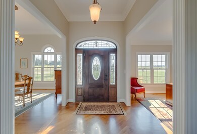 260 Cave Run Cir, Versailles, KY 40383 - photo 3