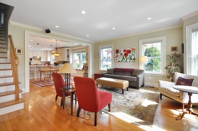 25 Linwood St unit 2, Arlington, MA 02474 - photo 3