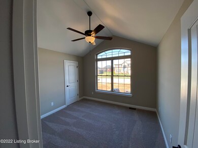 565 W Woodlake Cir, Mount Washington, KY 40047 - photo 7