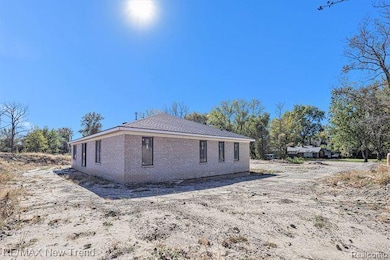 30526 Birchway Dr, Franklin, MI 48025 - photo 5