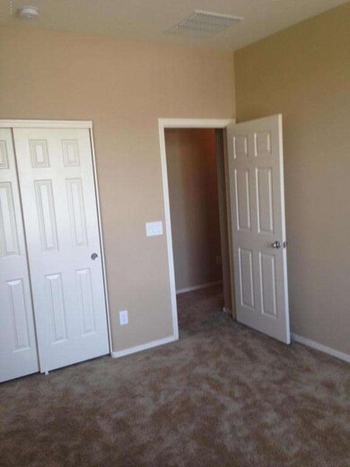 TR 9 bdrm 2.jpg