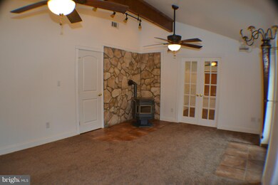 3320 Flat Iron Rd, Montross, VA 22520 - photo 3