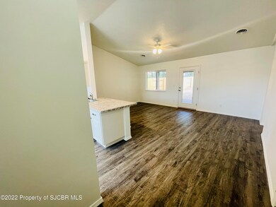 507 Ginger St, Bloomfield, NM 87413 - photo 4