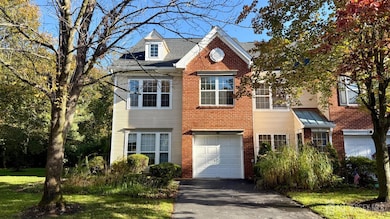 13 Lee Ct, Plainsboro, NJ 08536 - photo 2