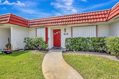 5800 Fernley Dr W unit 45, West Palm Beach, FL 33415 - photo 2