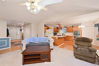 1258 8th Ave S, Edmonds, WA 98020 - photo 3