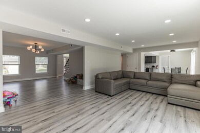 7 Cortland Ln, Sewell, NJ 08080 - photo 4