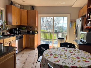 23 Thorndike St unit 2, Everett, MA 02149 - photo 3