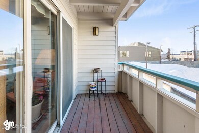 Balcony_CG_1733-SMALL