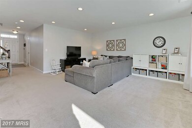 42649 Chisholm Dr, Broadlands, VA 20148 - photo 3