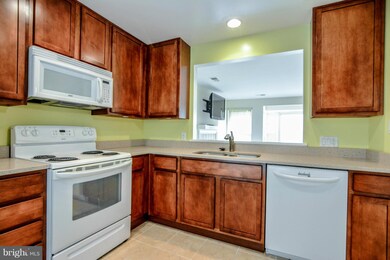 6611F Jupiter Hills Cir unit F, Alexandria, VA 22312 - photo 4