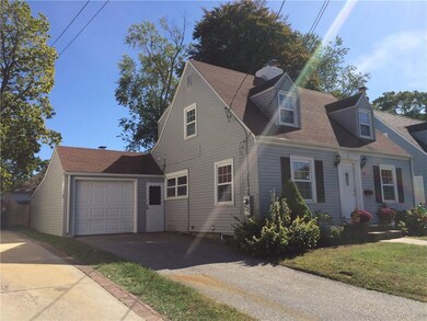 168 Calaman Rd, Cranston, RI 02910 - photo 2