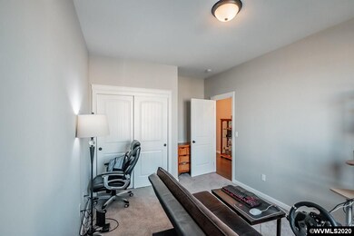 6051 NE Tuscan Loop, Albany, OR 97321 - photo 5