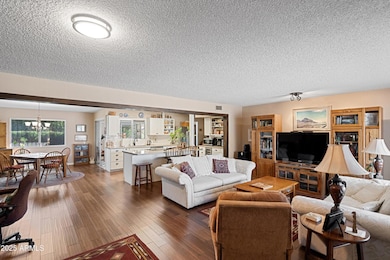 18415 N 97th Dr, Sun City, AZ 85373 - photo 4