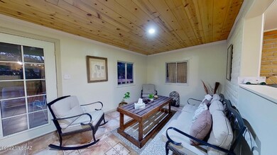 9401-E-Deer-Trail-bonus-room