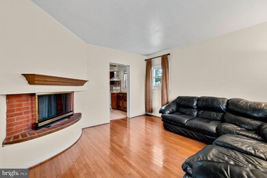 7934 Rolling View Ave, Nottingham, MD 21236 - photo 5