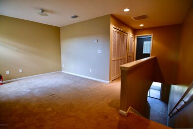 2379 Sunset Bluff Dr, Jacksonville, FL 32216 - photo 4